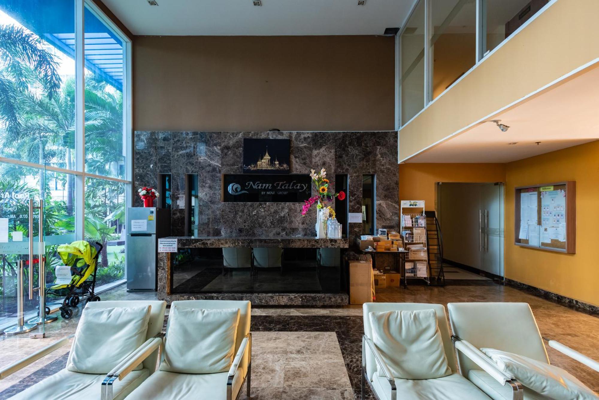 Nam Talay Condo Na Chom Thian Buitenkant foto